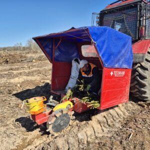 Машина для посадки саженцев леса ЛП-1