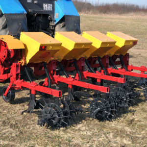Культиватор-окучник навесной КОН