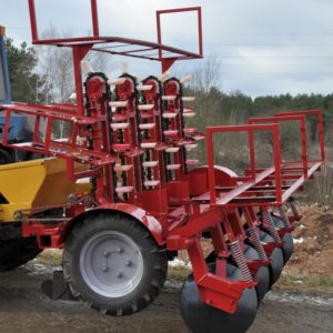 Сажалка пророщенного картофеля СПК