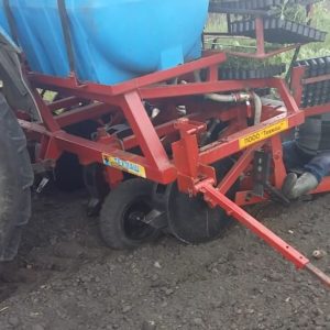 Машина рассадопосадочная (для томатов, перцев, капусты) МРП (универсальная)